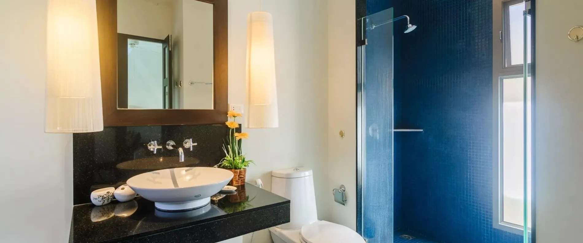 Property image - full photo 29