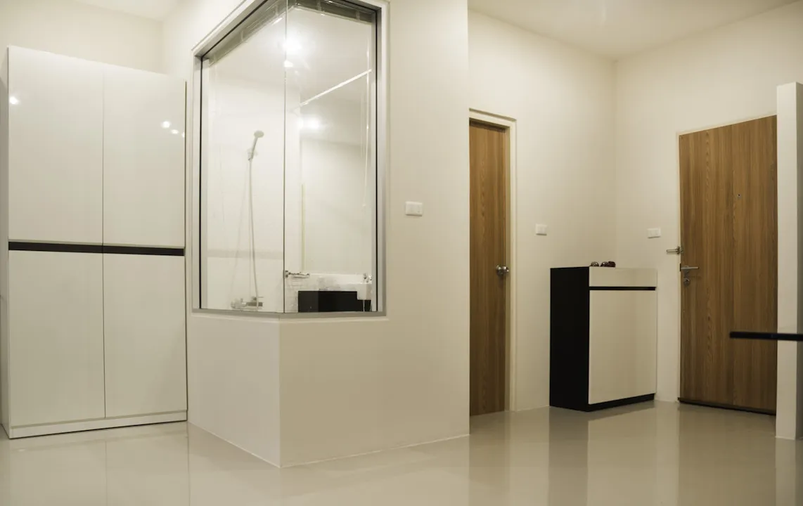 Property image - full photo 6