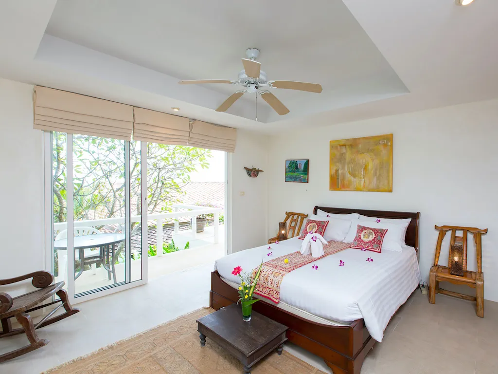 Property image - full photo 22