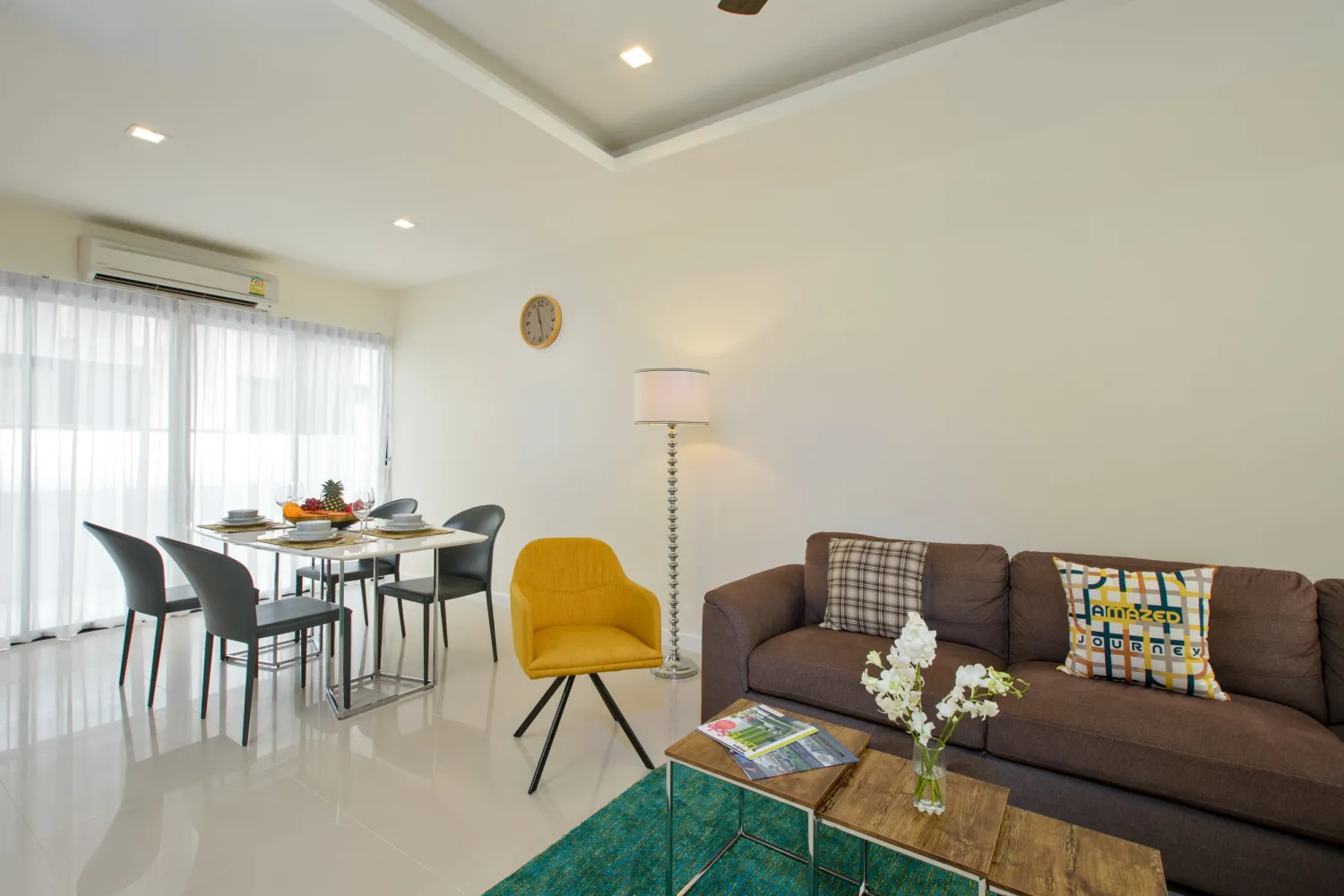 Property image - full photo 3