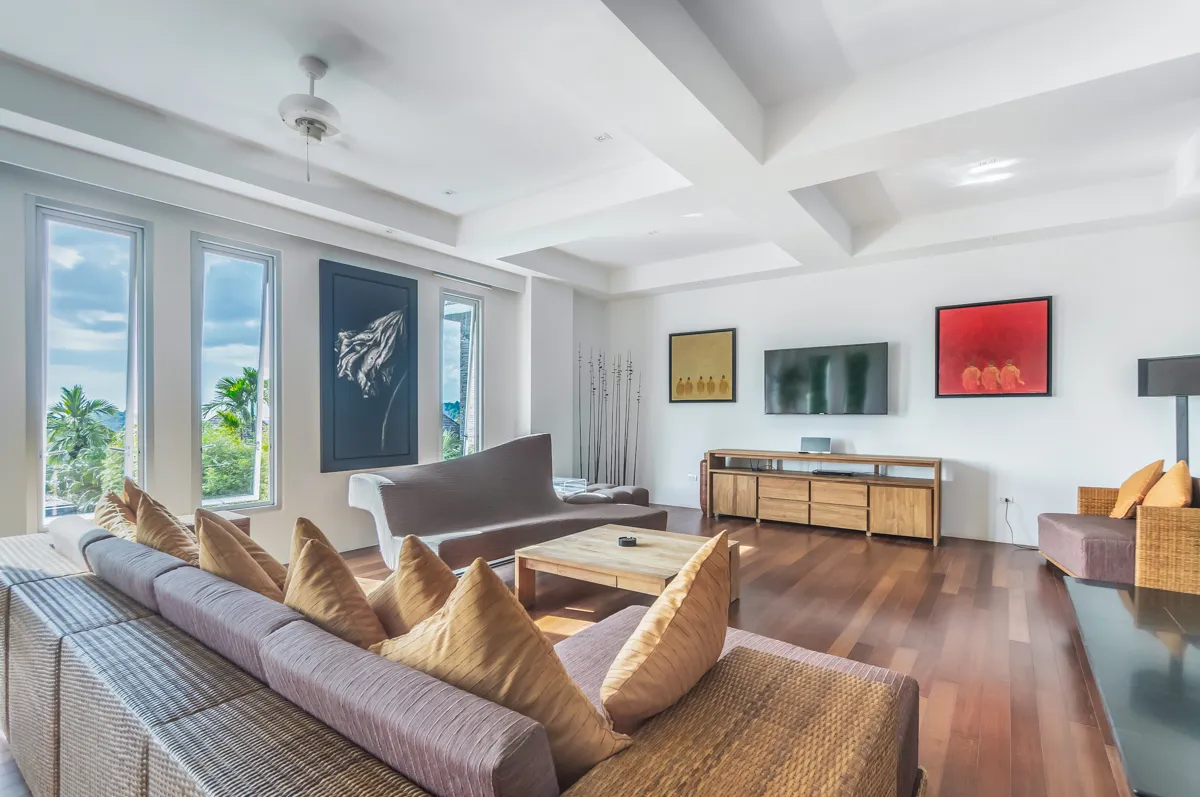 Property image - full photo 13
