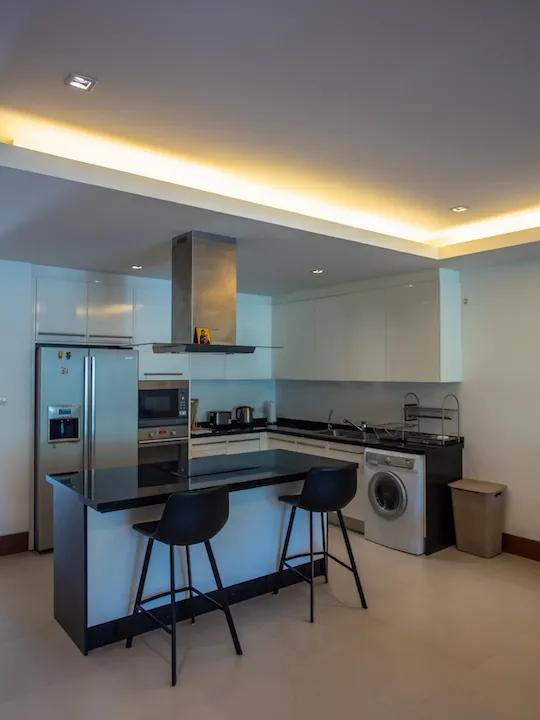 Property image - full photo 3