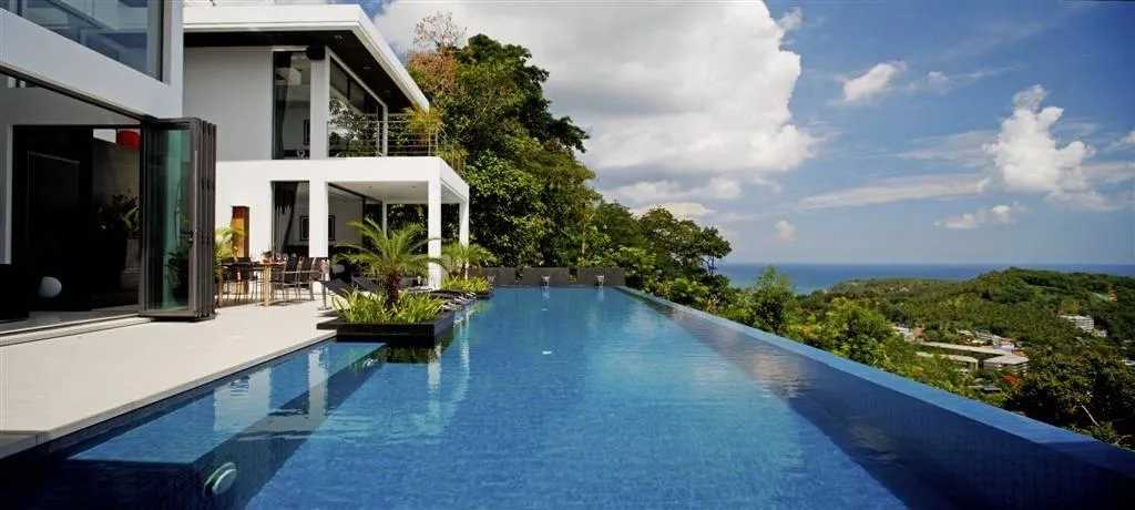 Property image - full photo 1