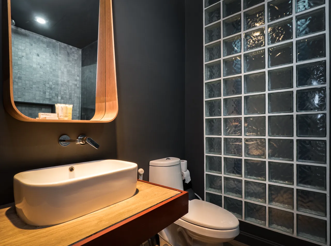 Property image - full photo 13