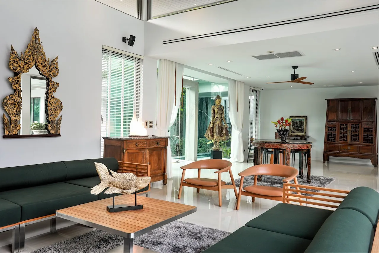 Property image - full photo 8