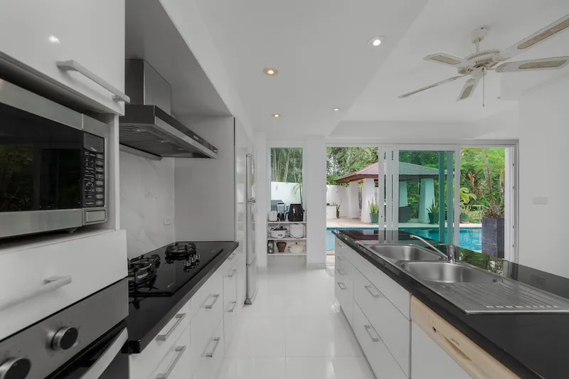 Property image - full photo 39