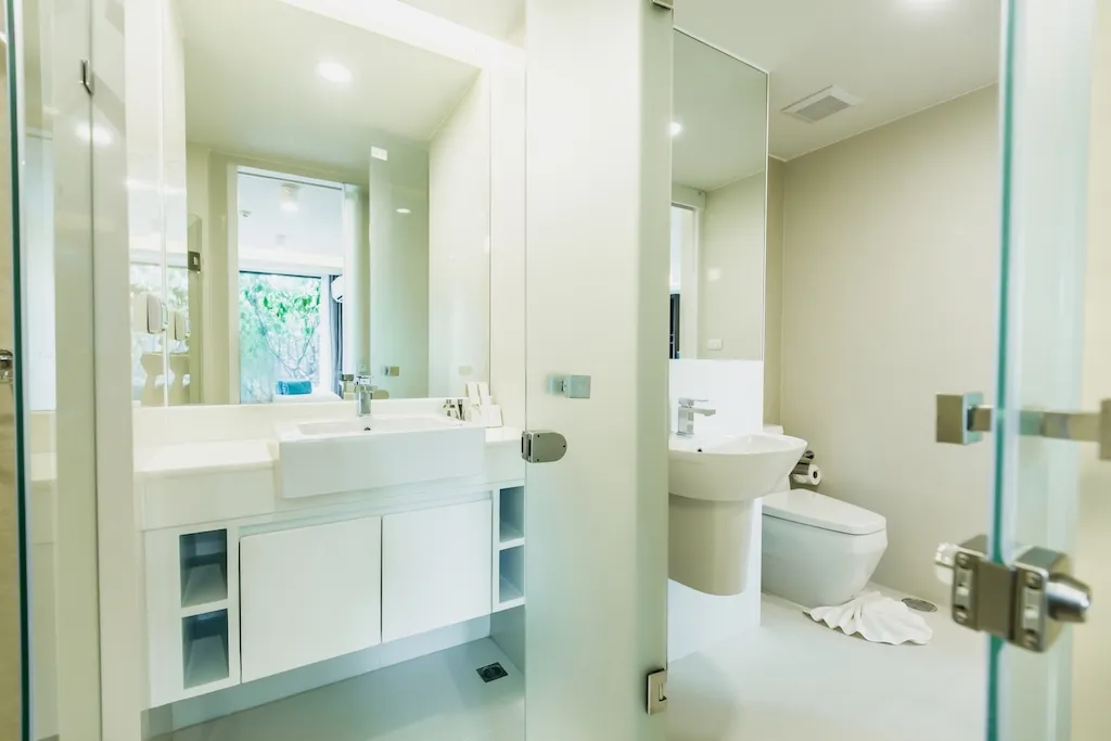 Property image - full photo 42