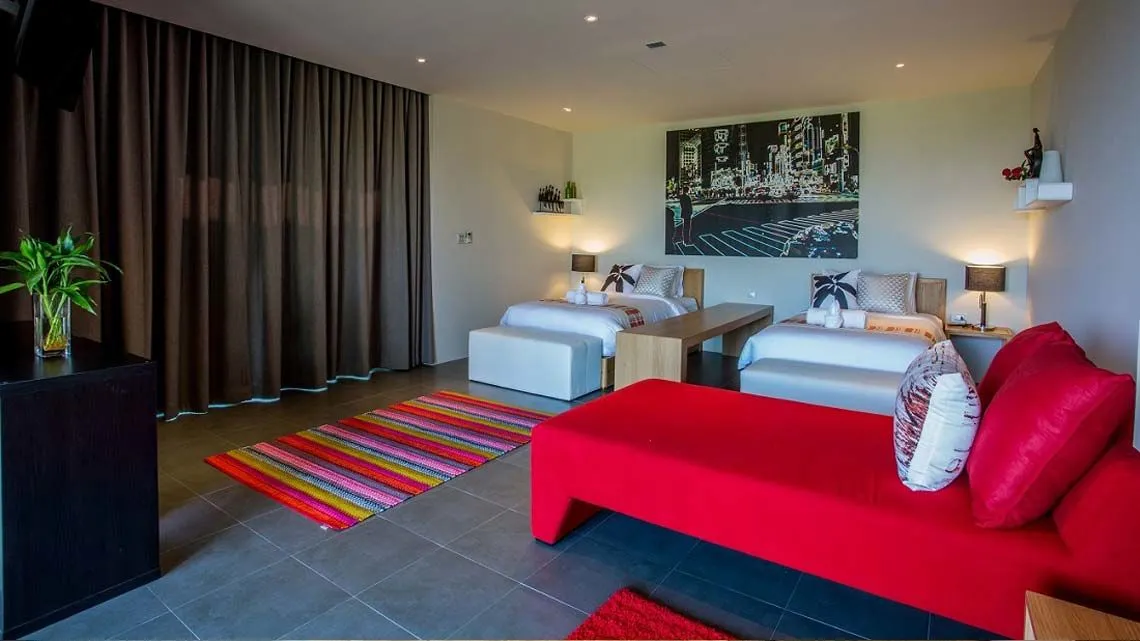 Property image - full photo 13