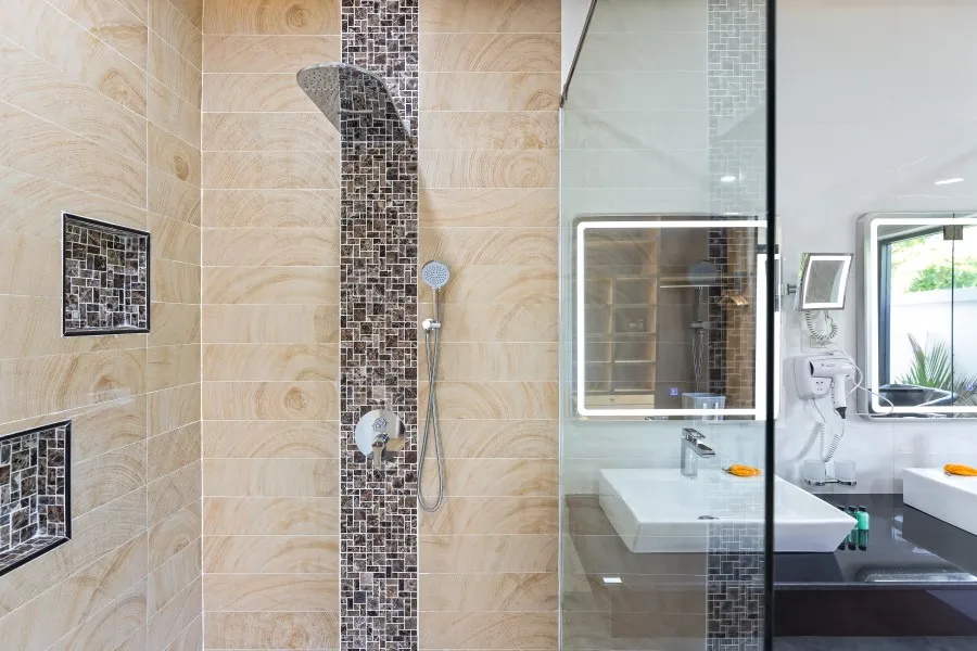 Property image - full photo 18