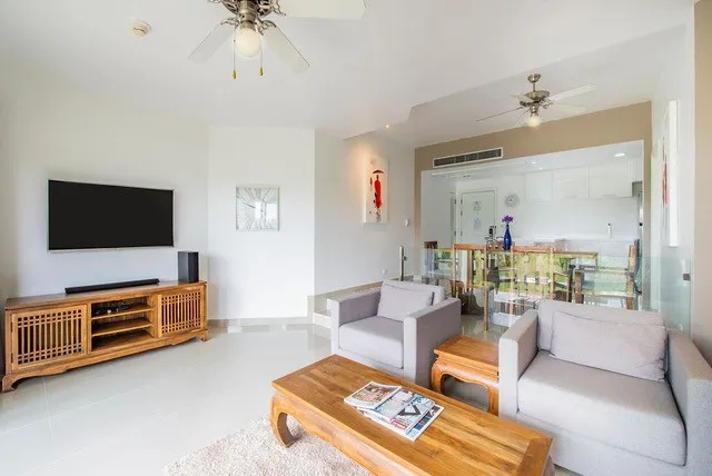 Property image - full photo 8
