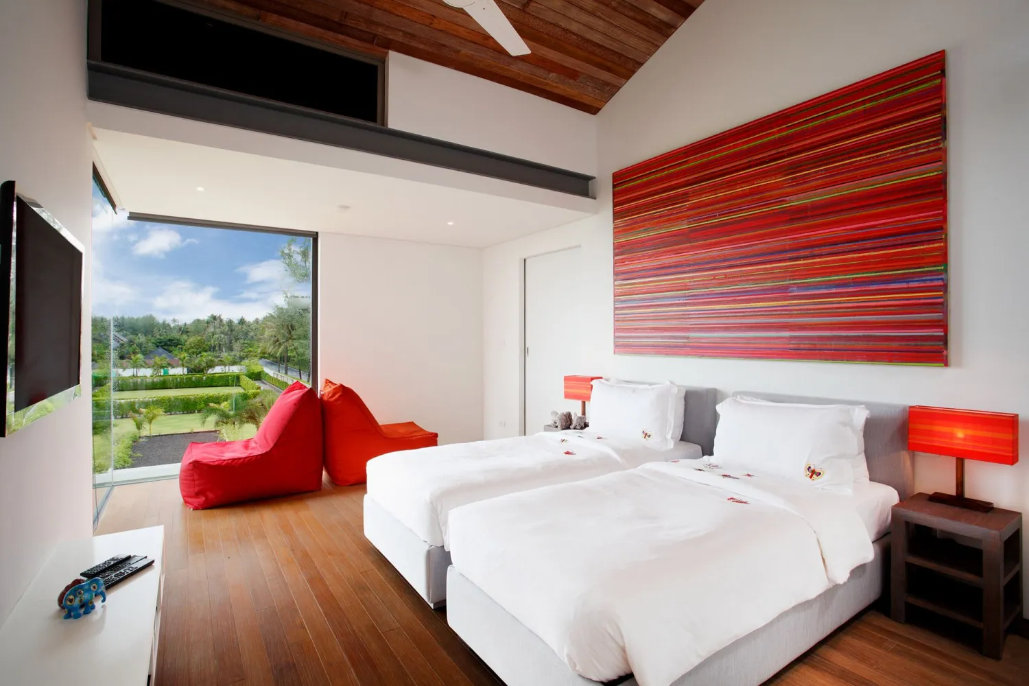 Property image - full photo 21