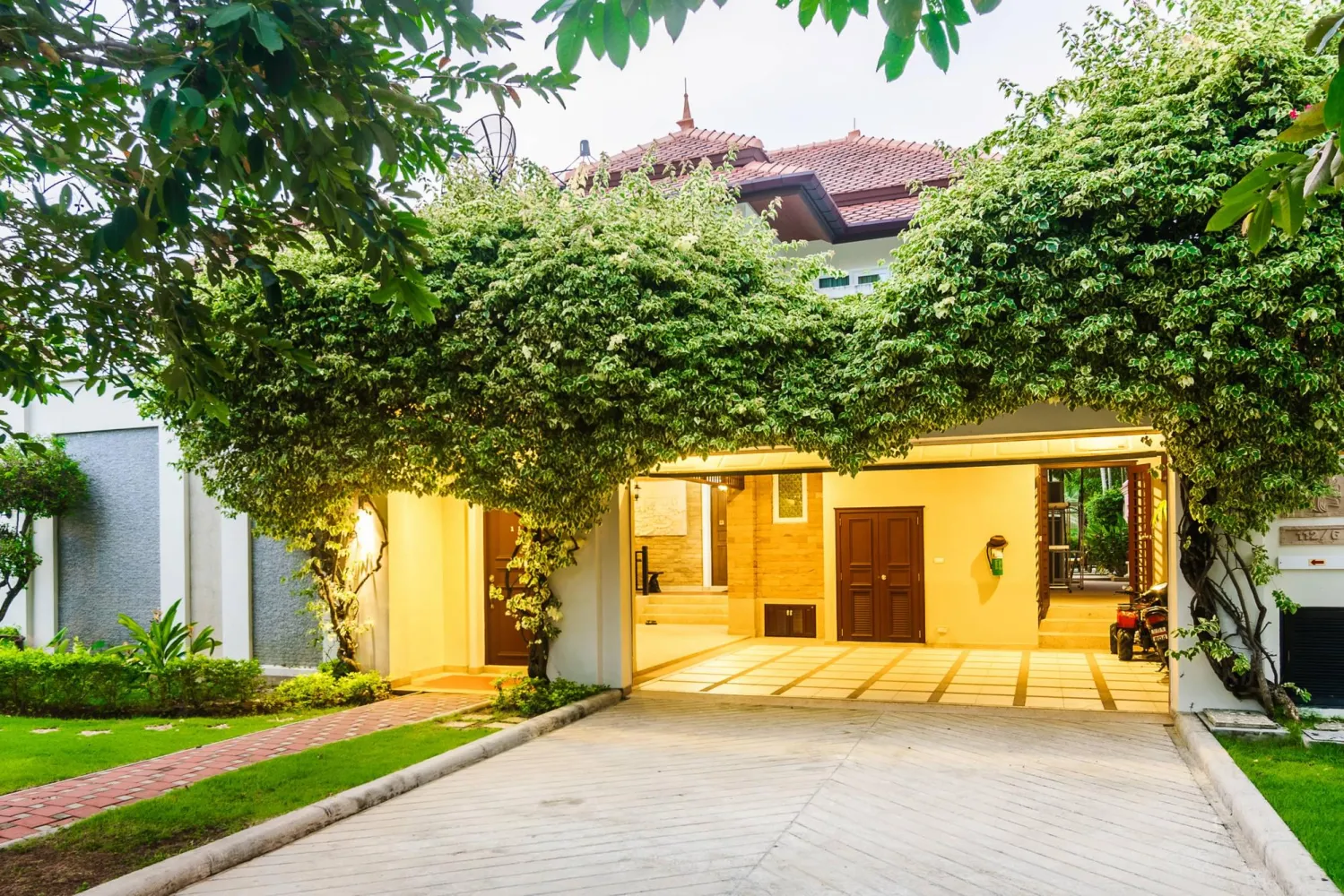 Property image - full photo 17