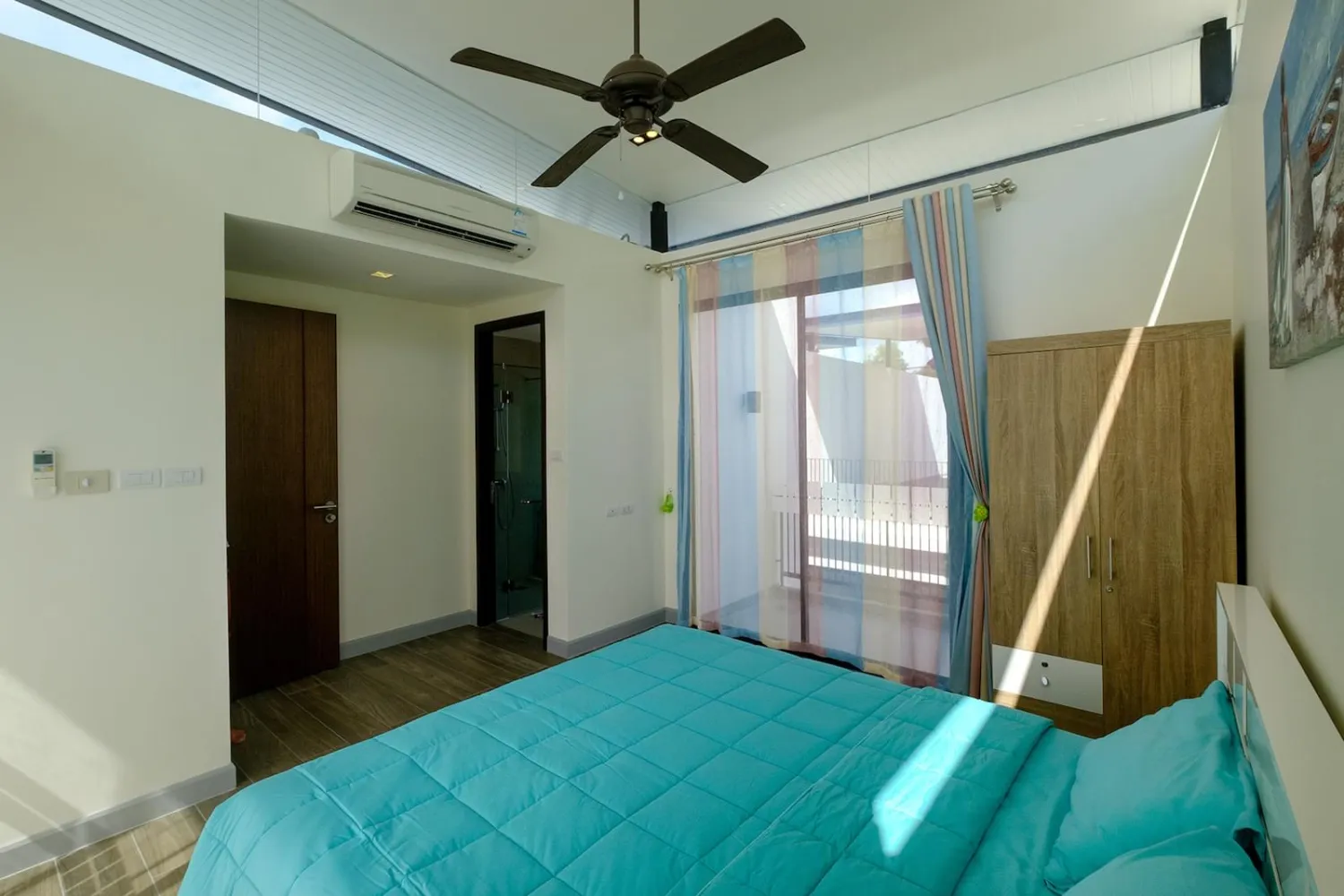 Property image - full photo 24