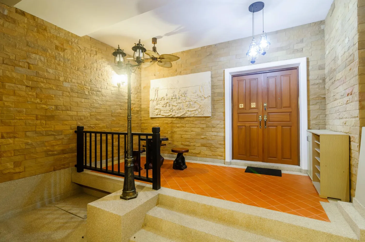 Property image - full photo 15