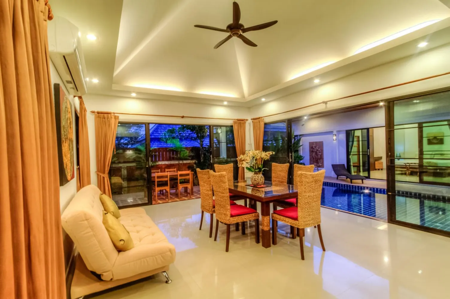 Property image - full photo 36