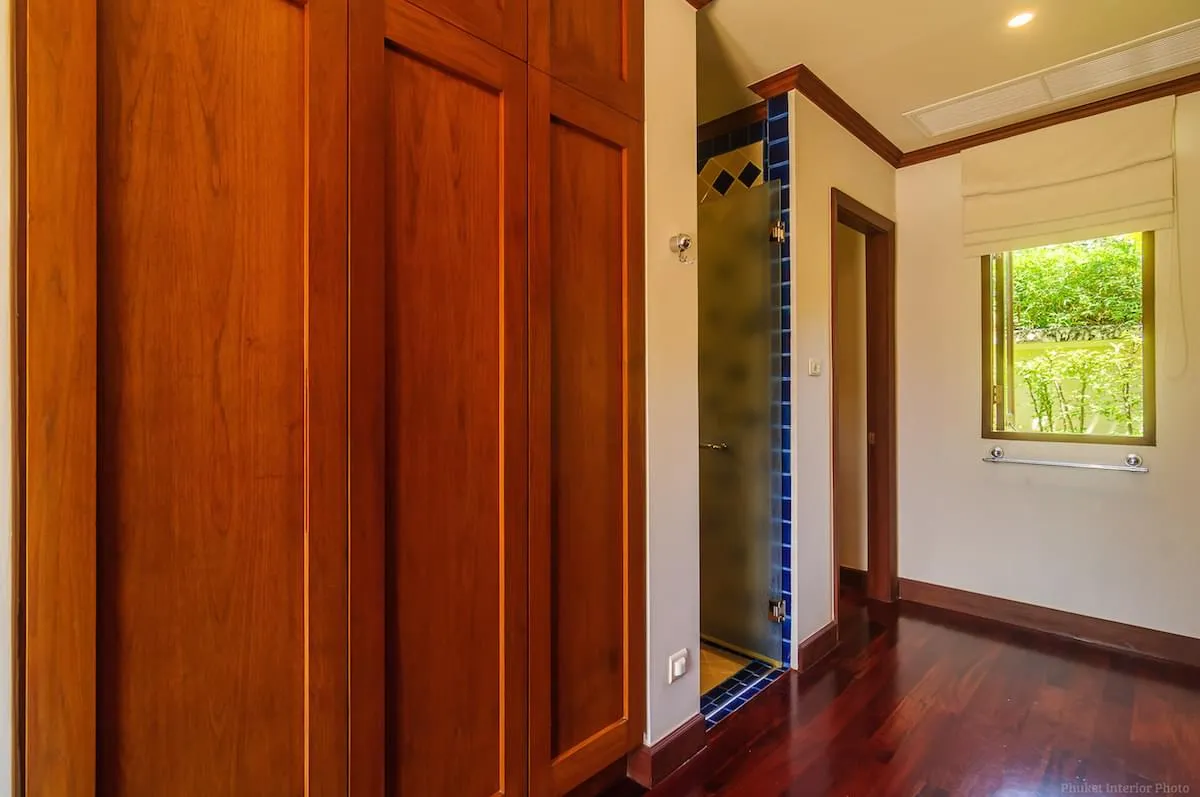 Property image - full photo 38