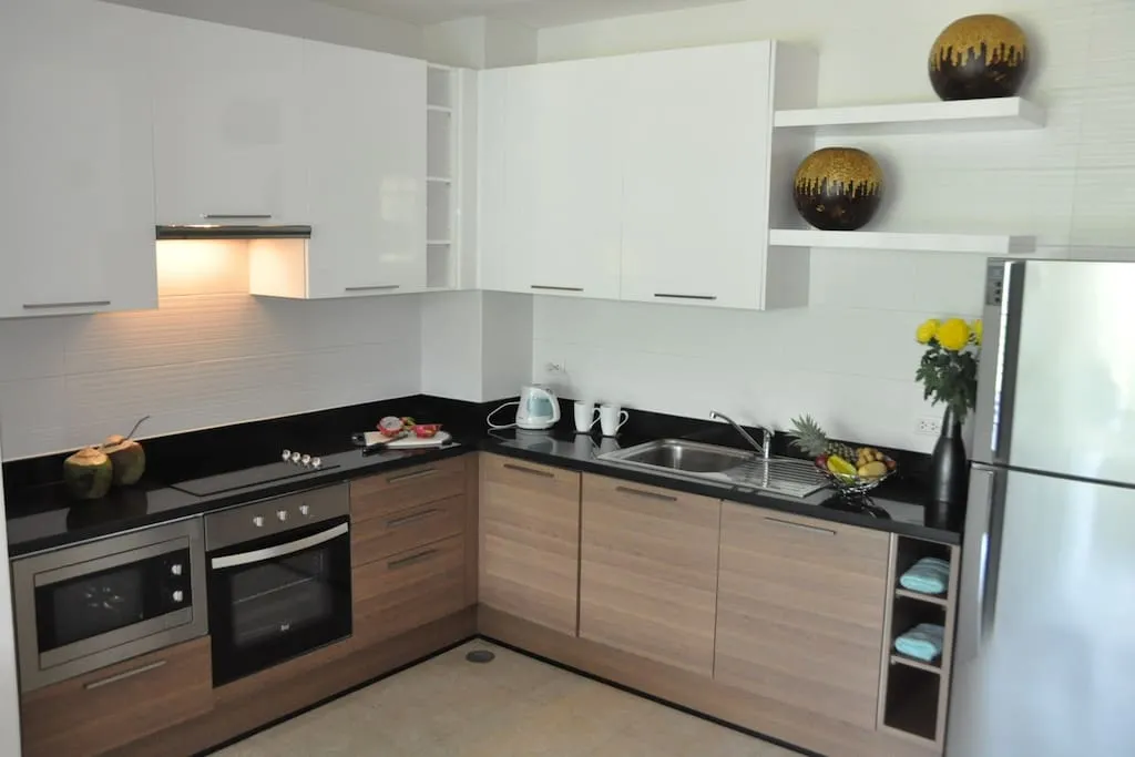 Property image - full photo 6
