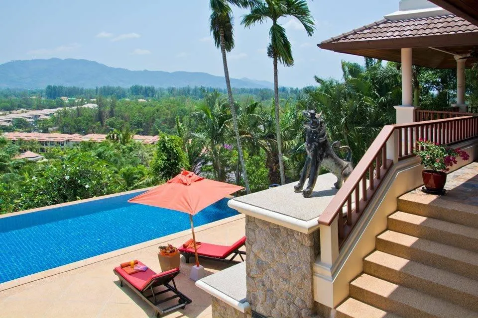 Property image - full photo 25