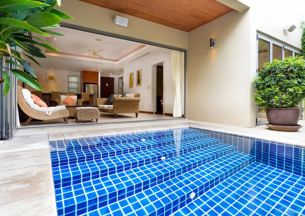 Property image - full photo 15