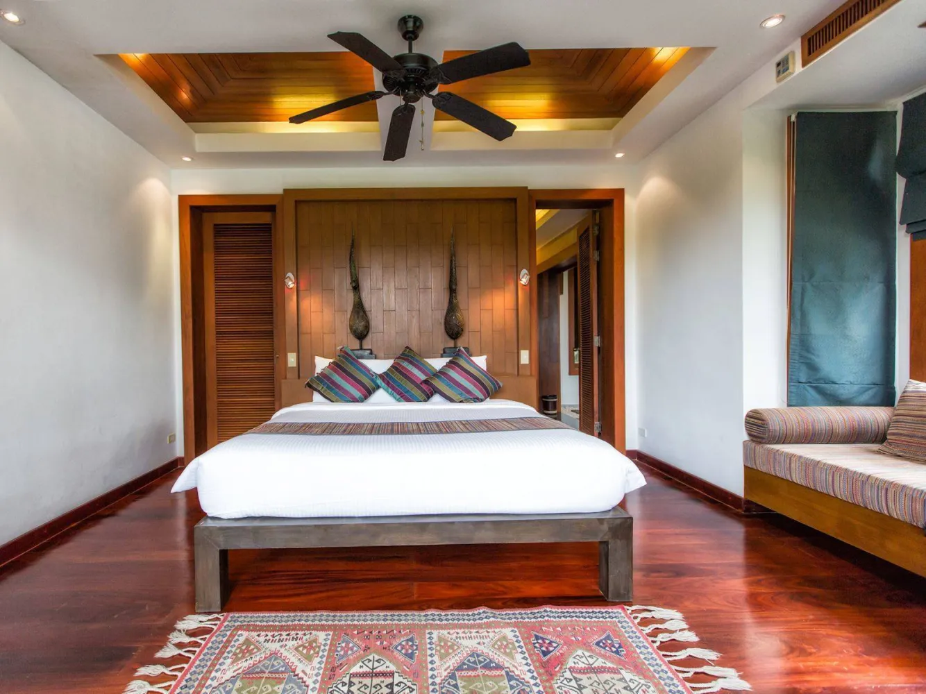 Property image - full photo 9