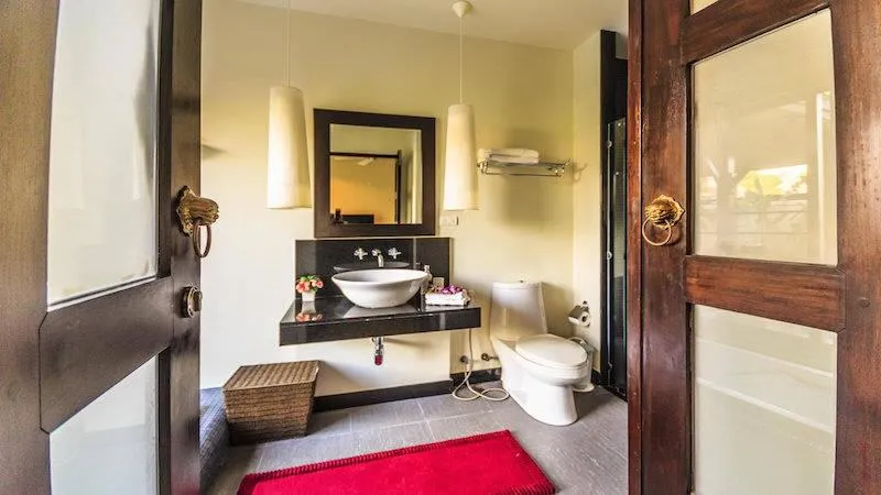 Property image - full photo 25