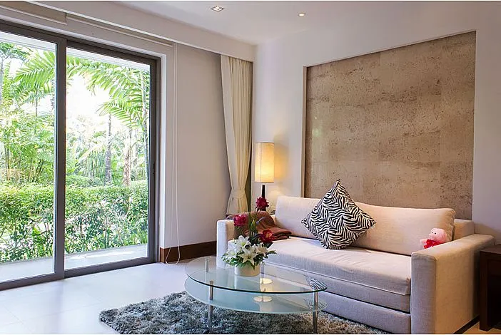 Property image - full photo 10