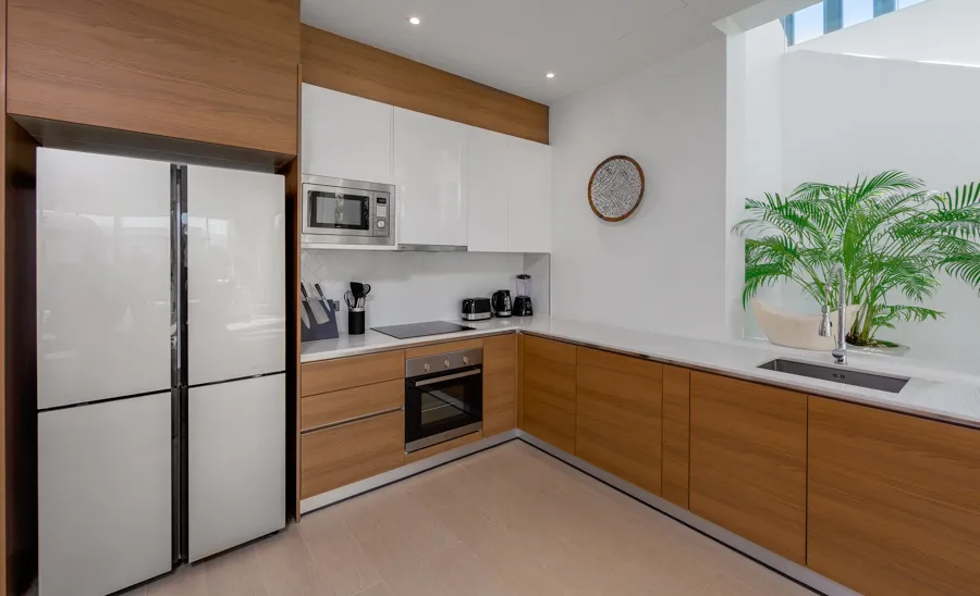 Property image - full photo 10