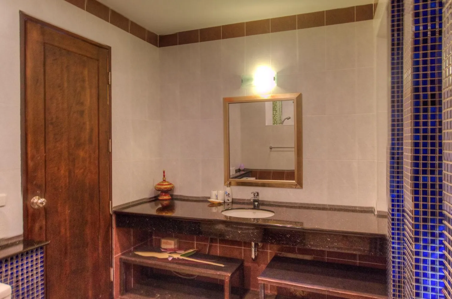 Property image - full photo 35