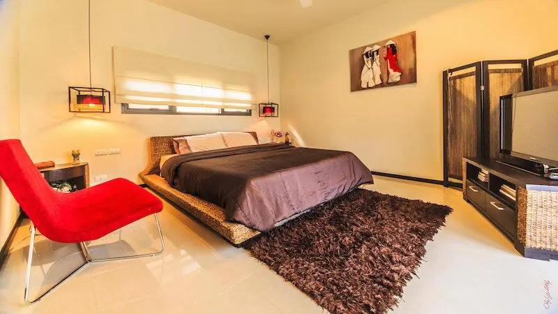 Property image - full photo 20