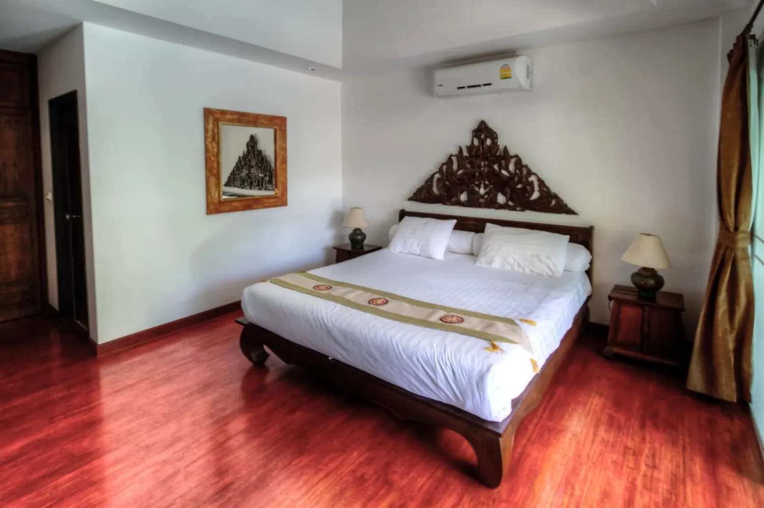 Property image - full photo 7