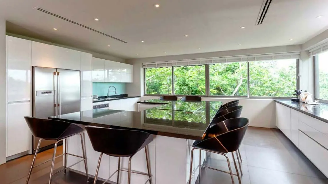 Property image - full photo 9