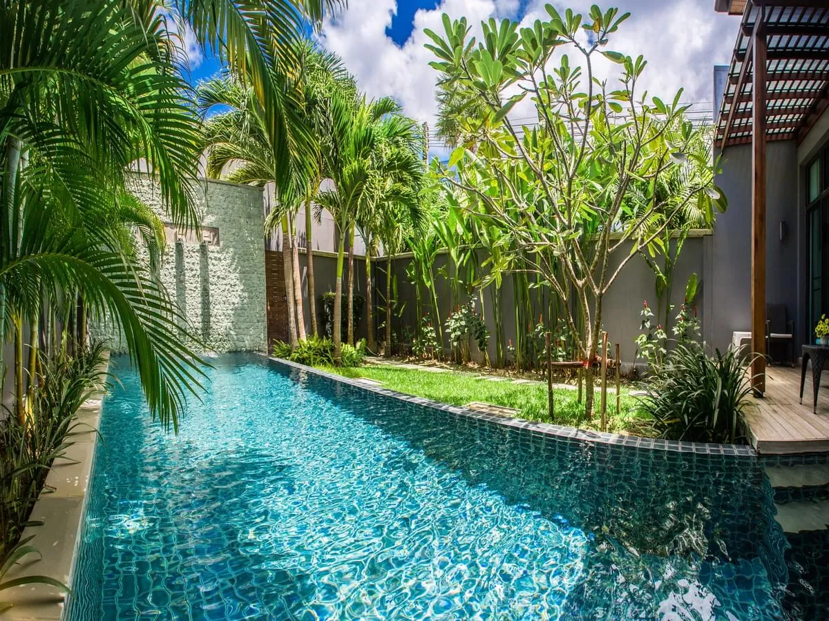 Property image - full photo 4
