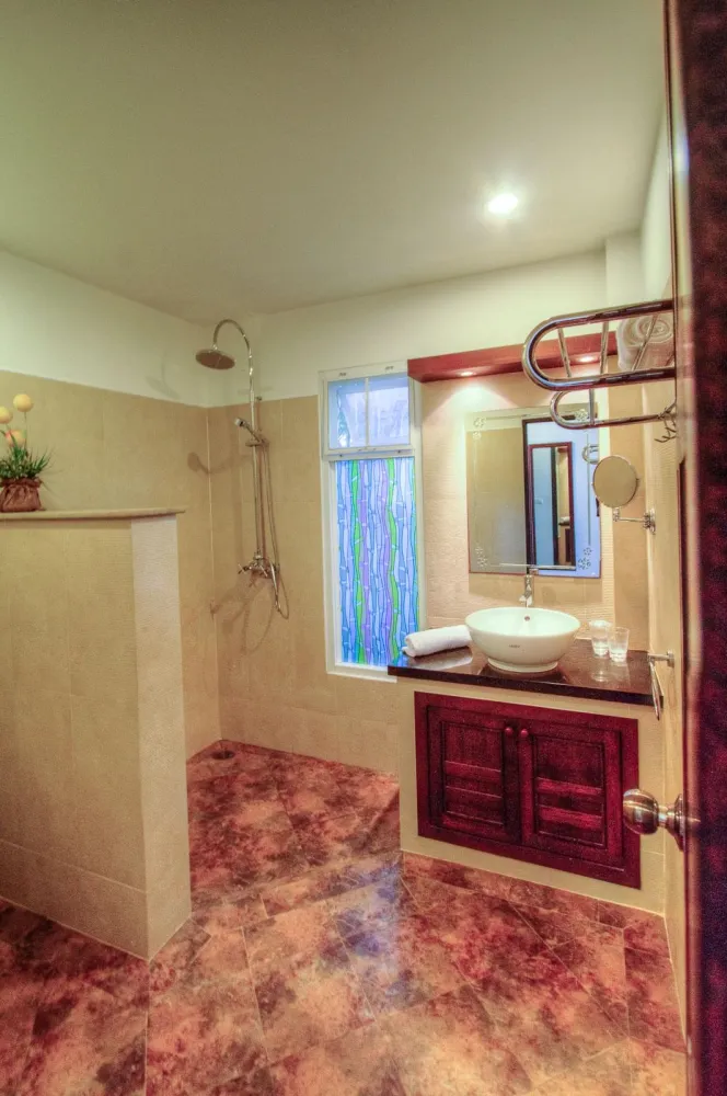 Property image - full photo 20