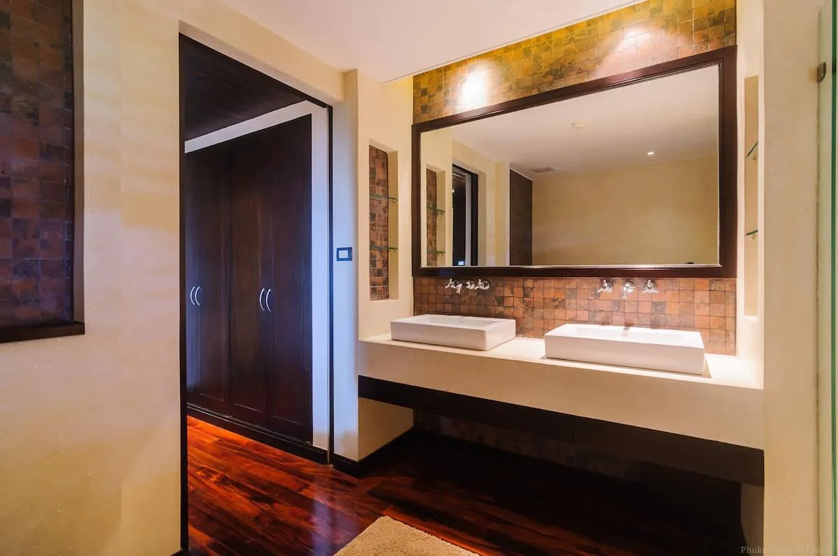 Property image - full photo 26