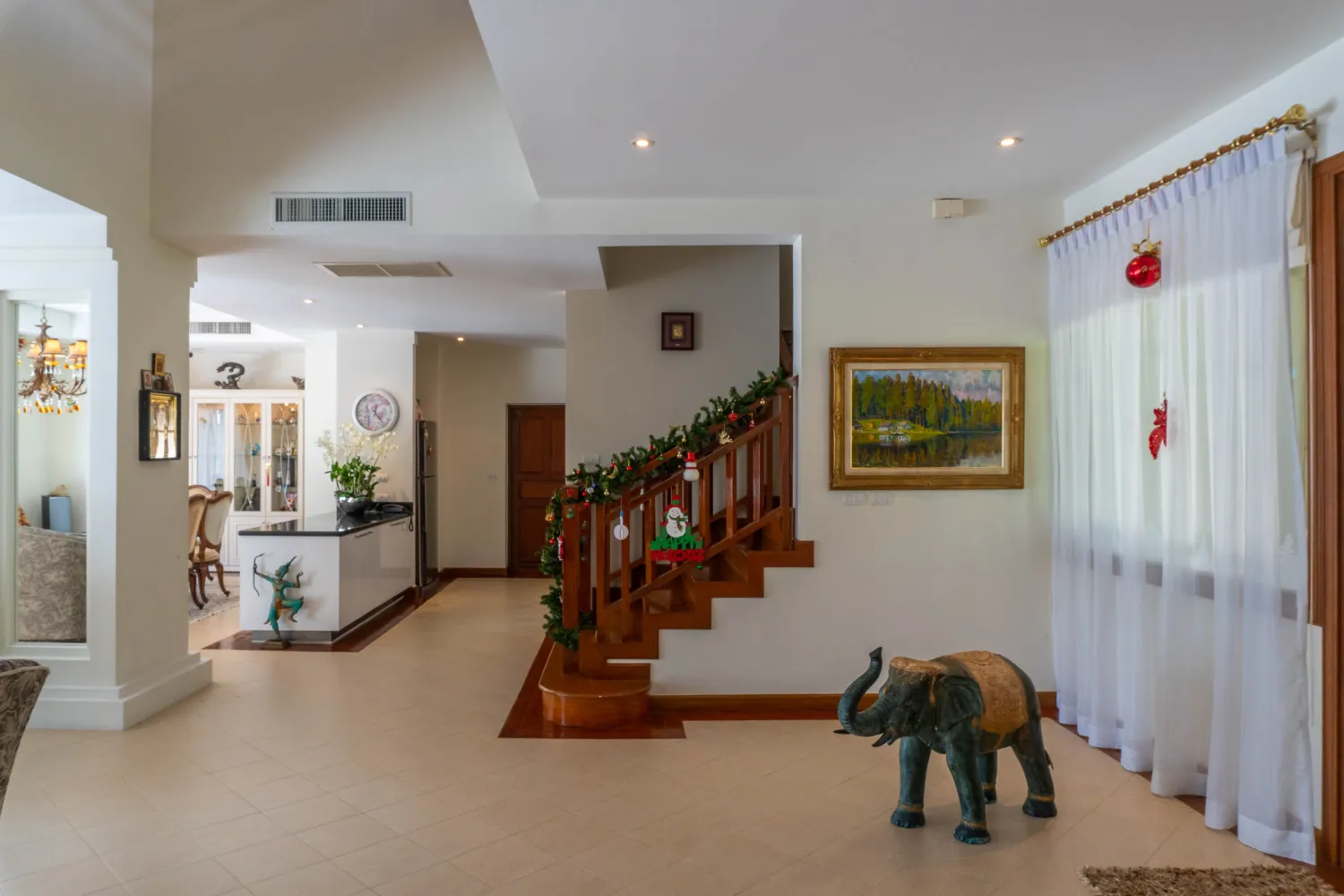 Property image - full photo 35
