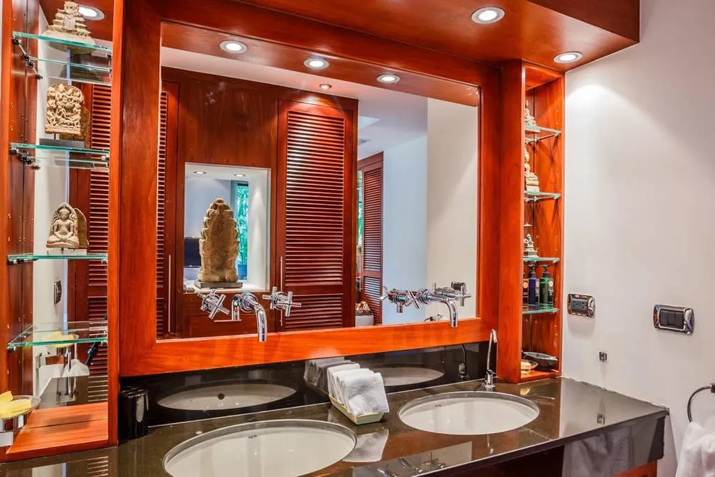 Property image - full photo 16