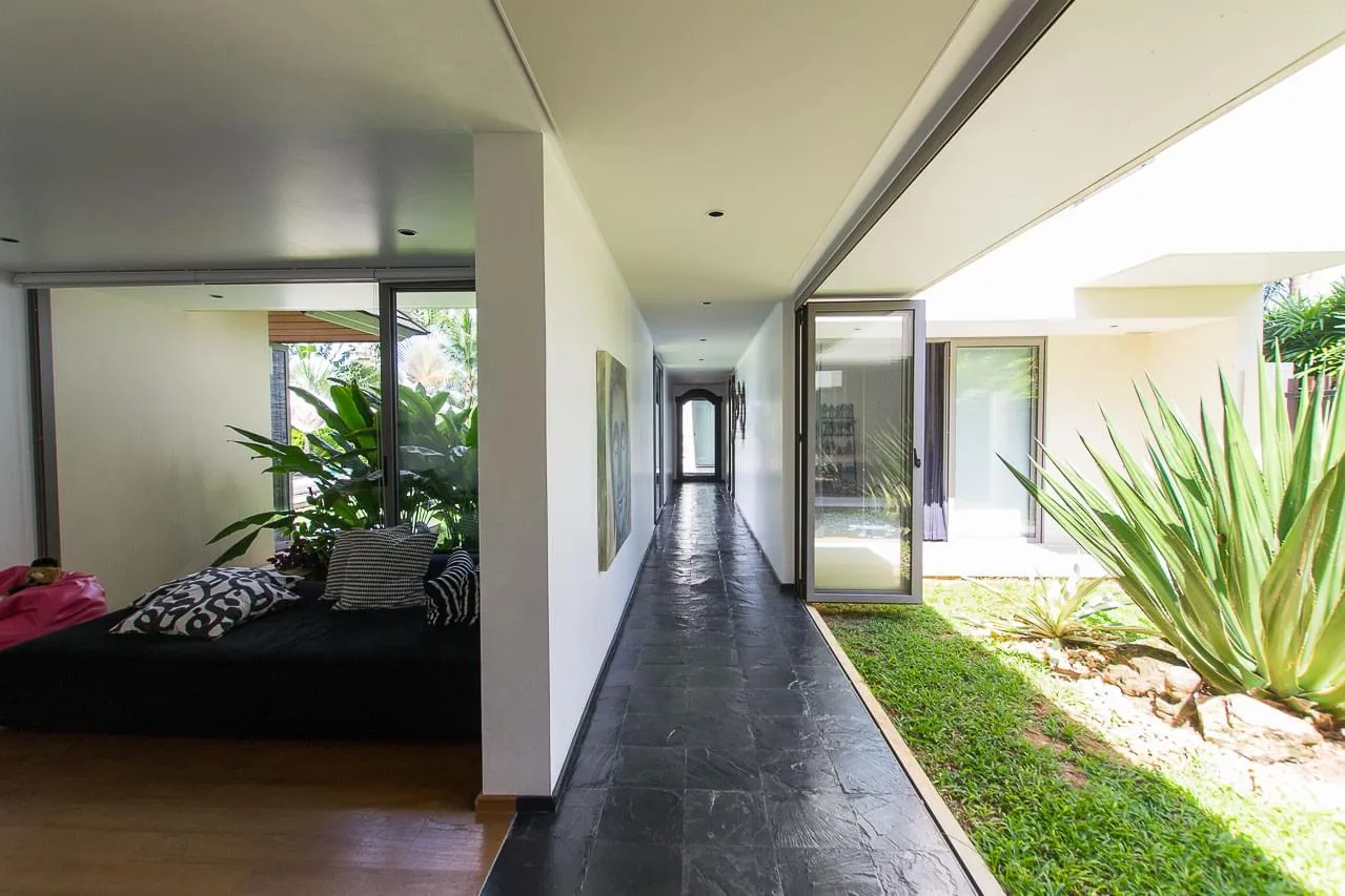 Property image - full photo 36