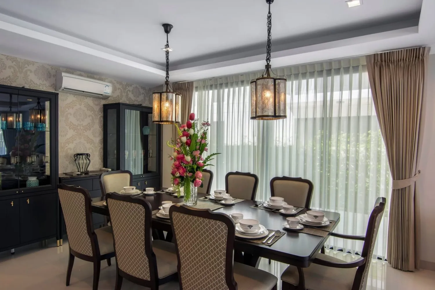 Property image - full photo 3