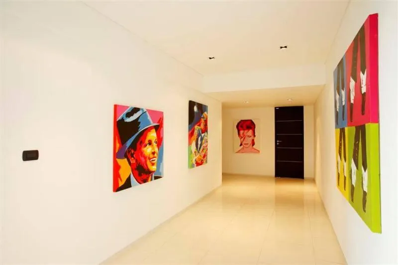 Property image - full photo 5
