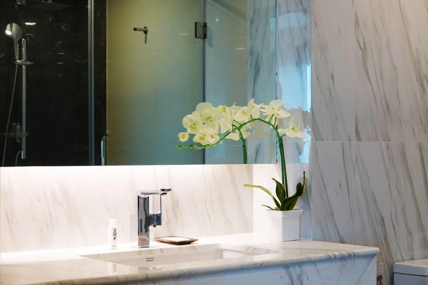 Property image - full photo 12