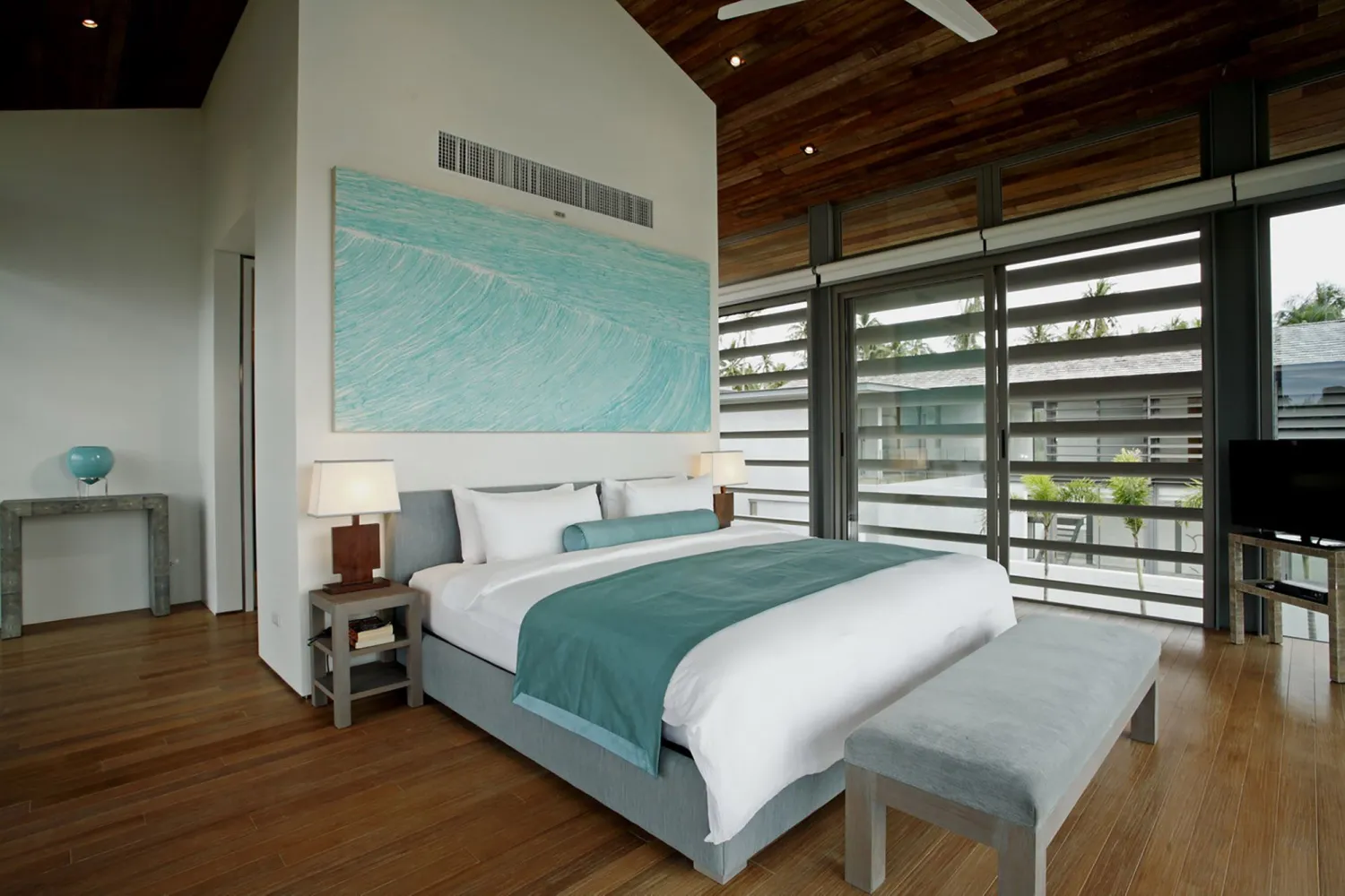 Property image - full photo 30