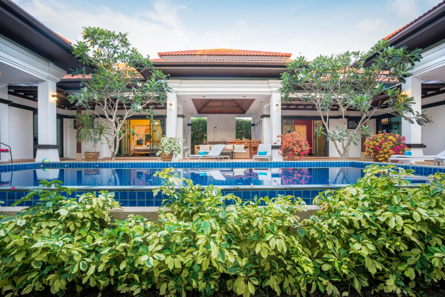 Property image - full photo 1