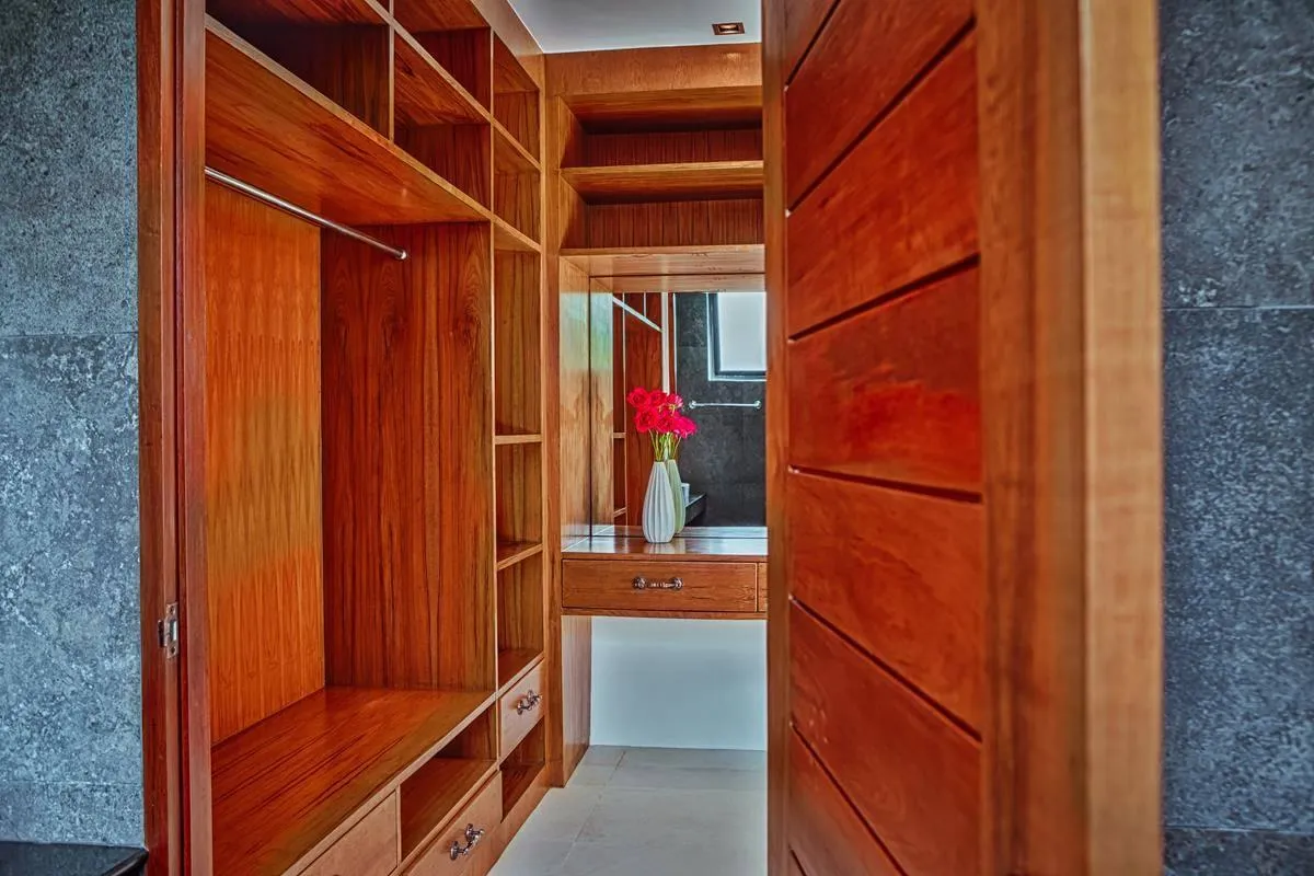 Property image - full photo 52