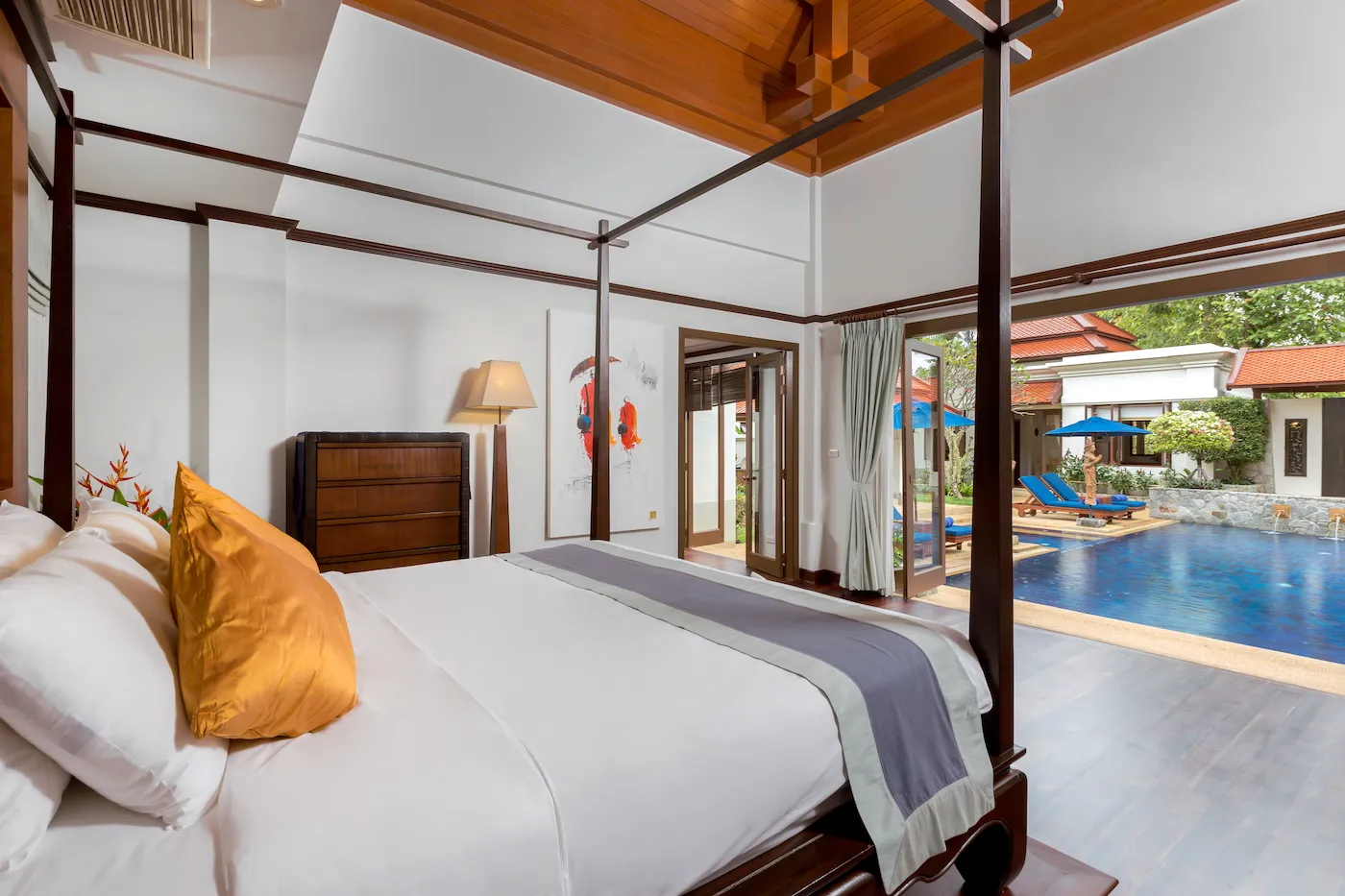 Property image - full photo 11