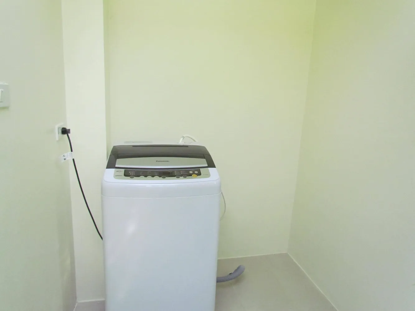 Property image - full photo 12
