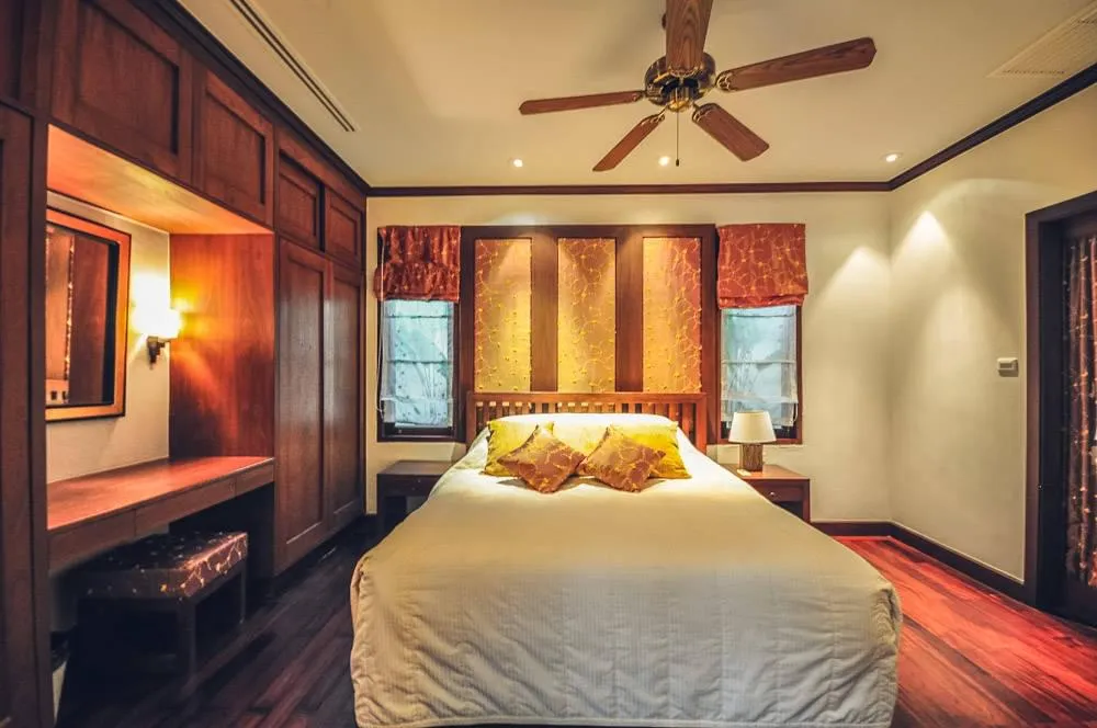 Property image - full photo 13