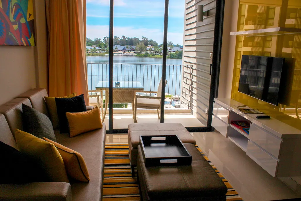 Property image - full photo 10