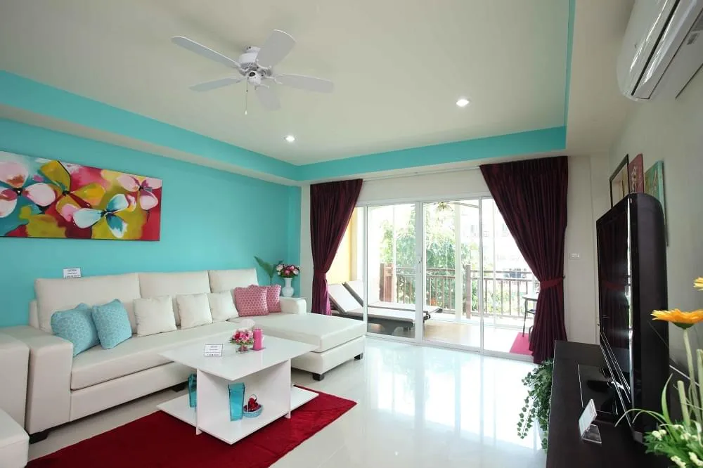 Property image - full photo 11