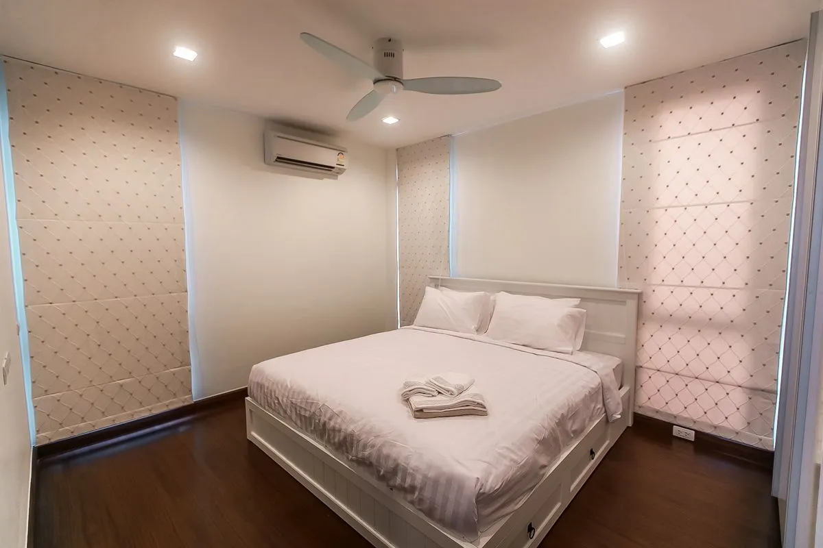 Property image - full photo 21