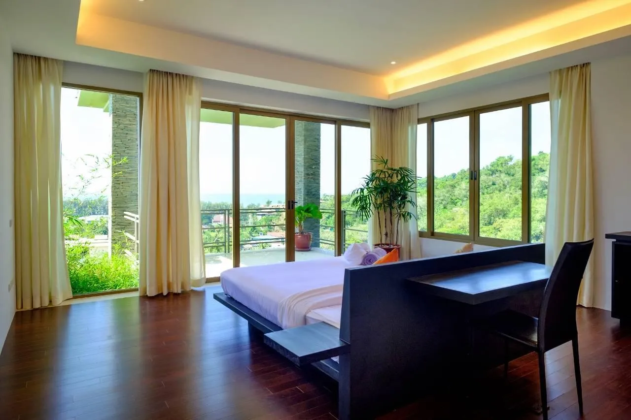 Property image - full photo 17